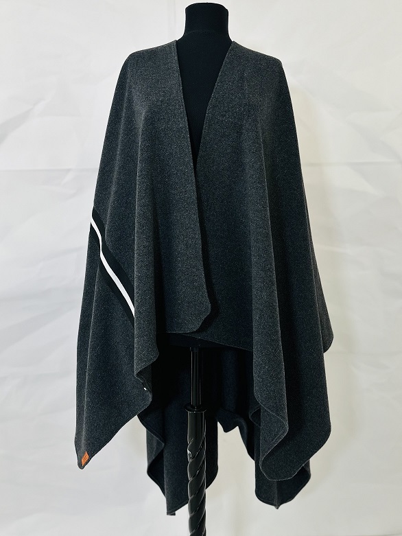 pon05-1 Wool Cloth Poncho - Image 1