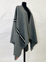 Wool Cloth Poncho - Image 8