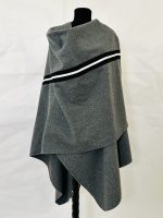 Wool Cloth Poncho - Image 10